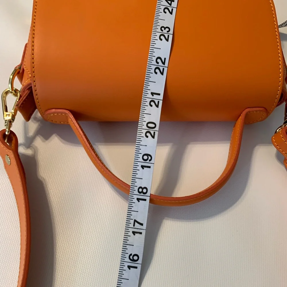 🔥HP🔥Bevini Modena genuine Italian leather orange purse - Picture 9 of 10